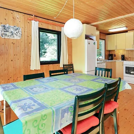 Three-bedroom In 21 別荘 ブロックフス